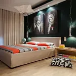 Super Heroes Apartment
